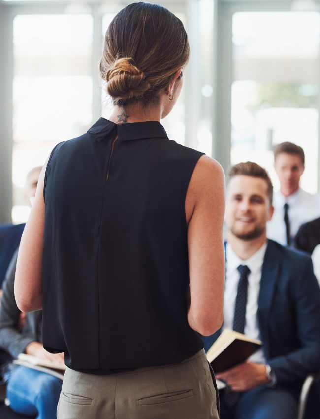 Conférence en entreprise pour vos réunions, séminaires ou convention